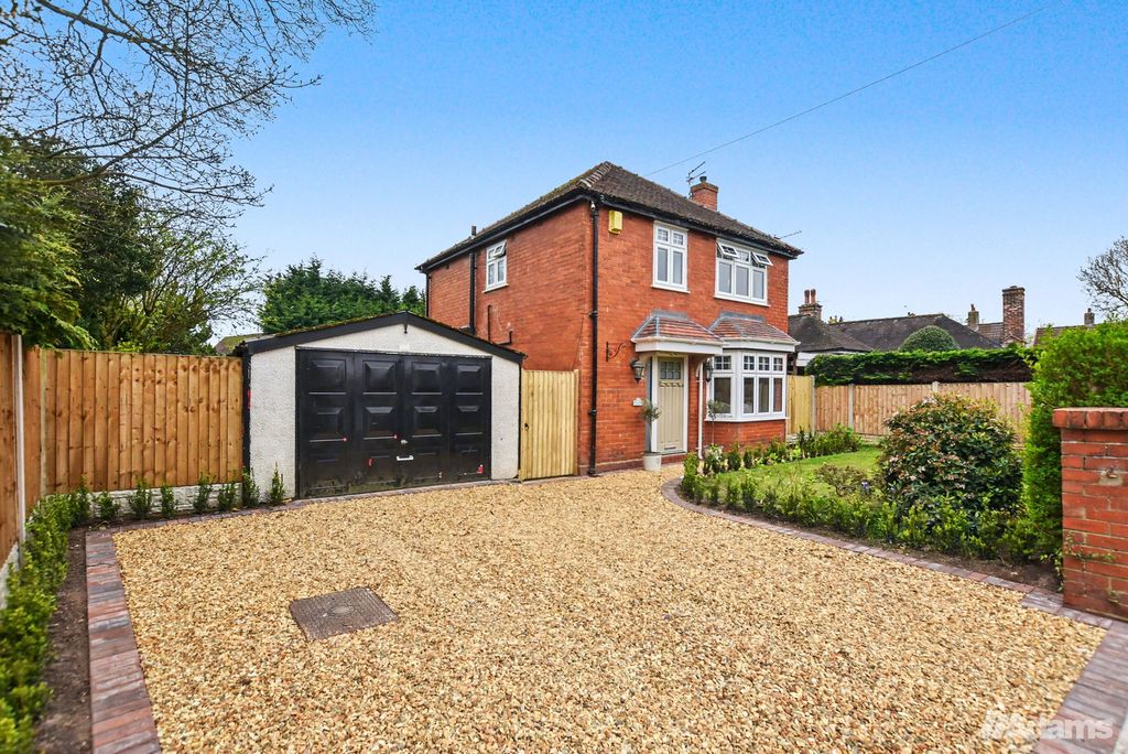 Property photo 1 of 33