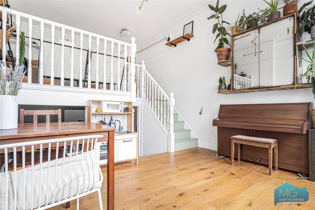 Property photo 2 of 15 Picture No. 07