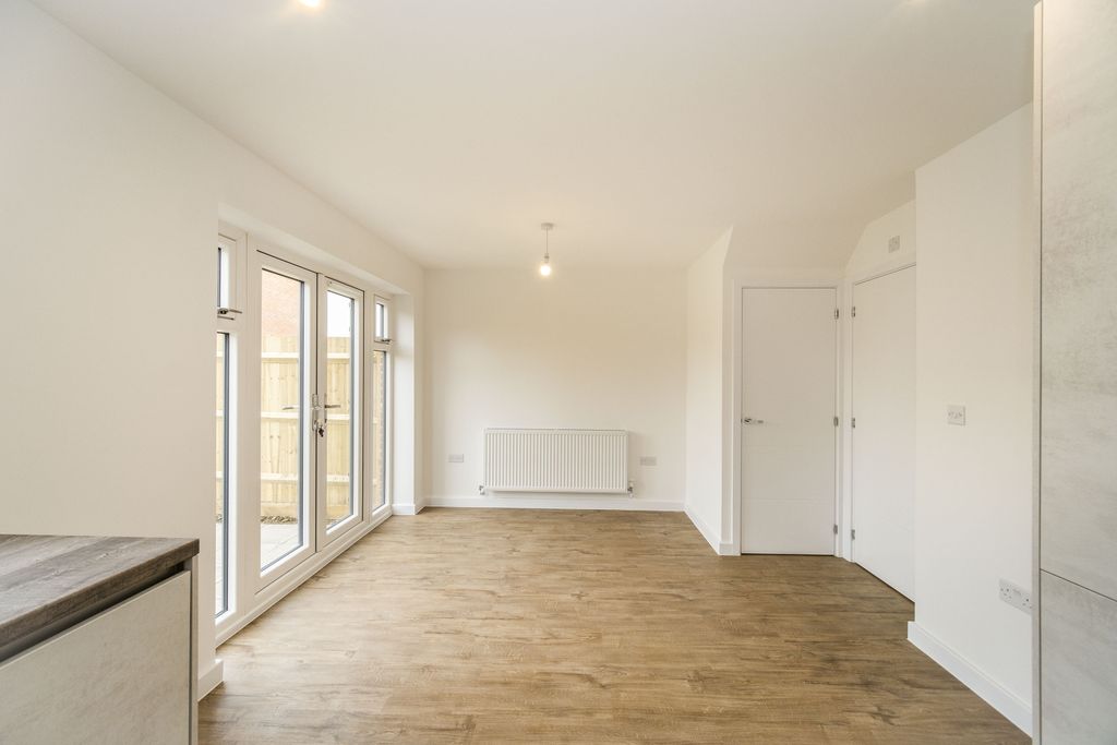 Property photo 3 of 8 Dscf8782