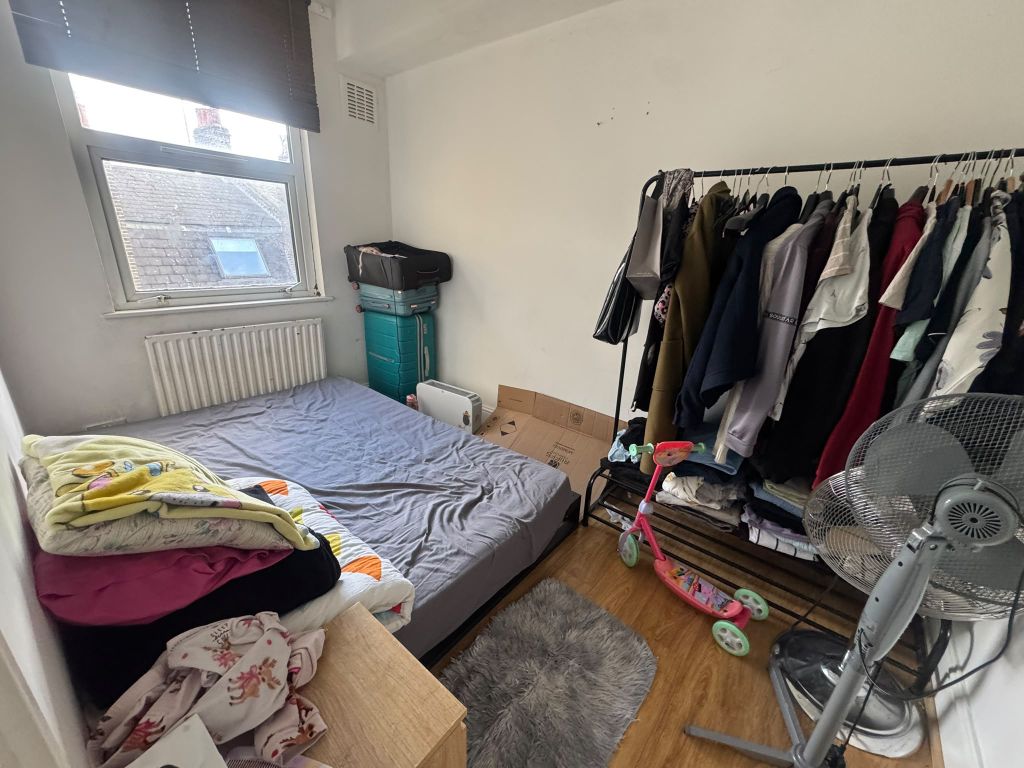 Property photo 2 of 4
