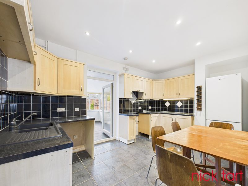 Property photo 3 of 13 Photo 13