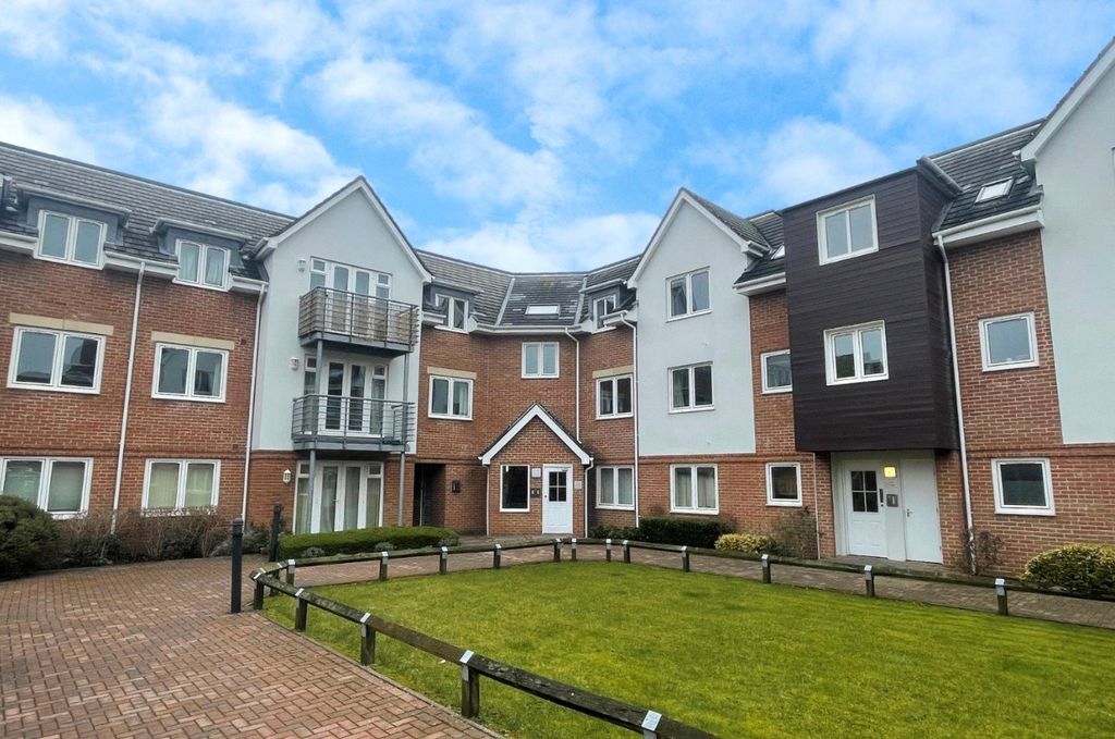 Property photo 1 of 7 Picture No. 10