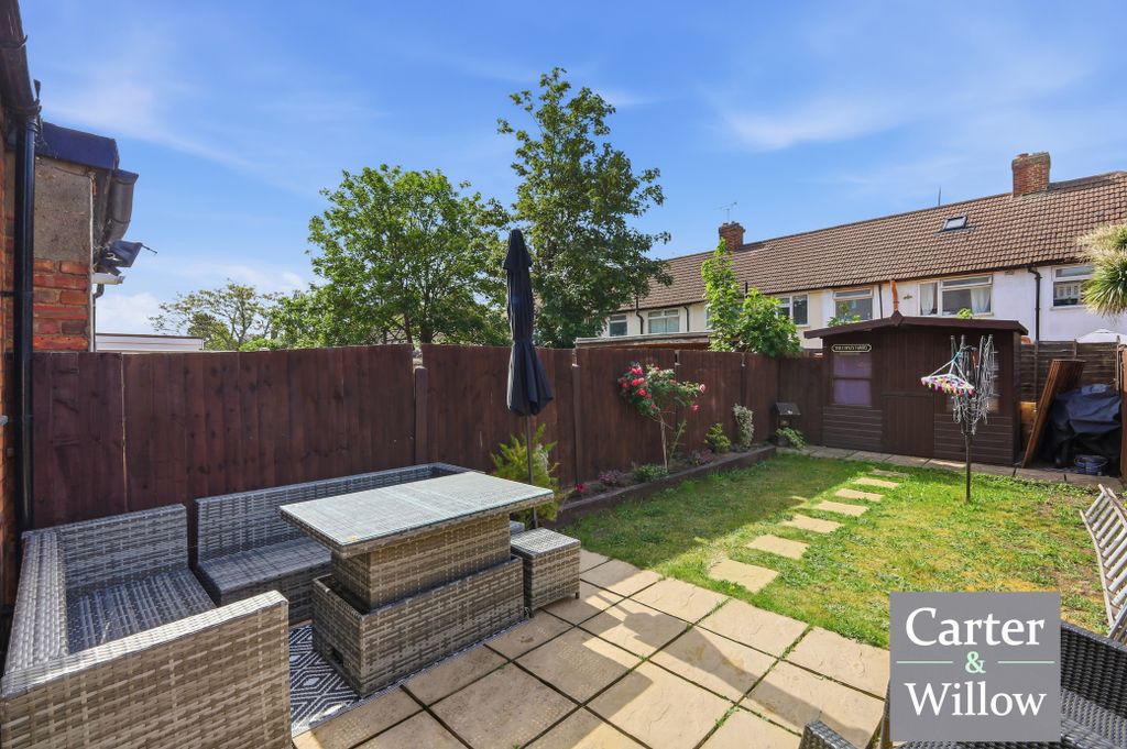 Property photo 2 of 13