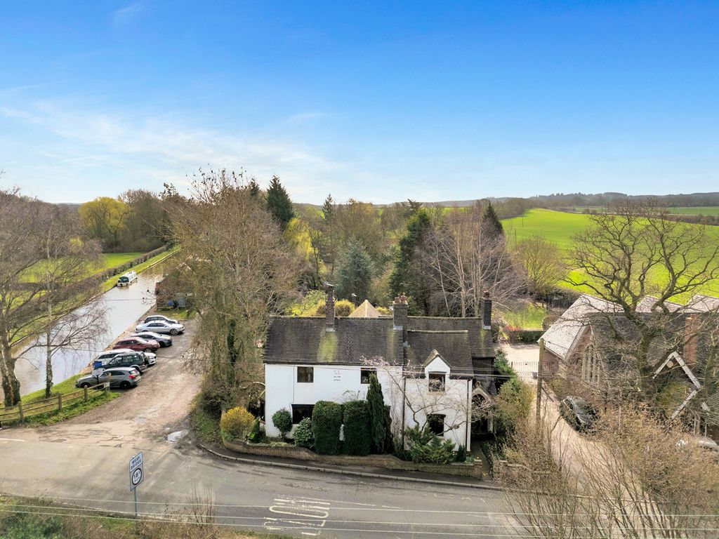 Property photo 1 of 47