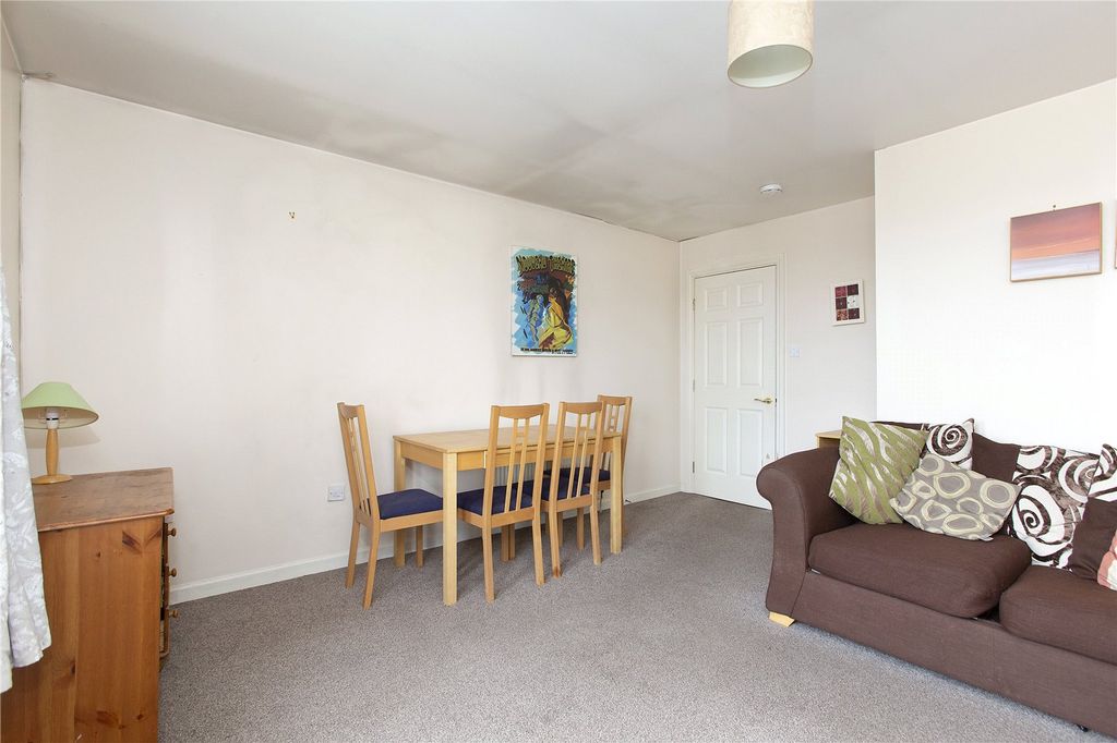 Property photo 3 of 17 Photo 3