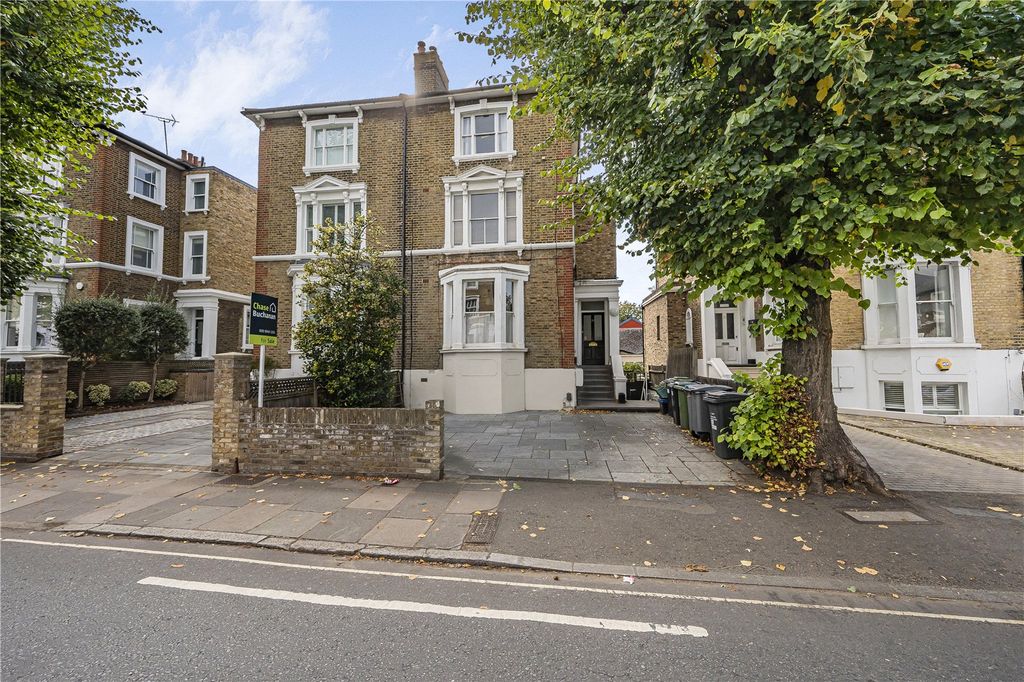 Property photo 1 of 13 Picture No. 24