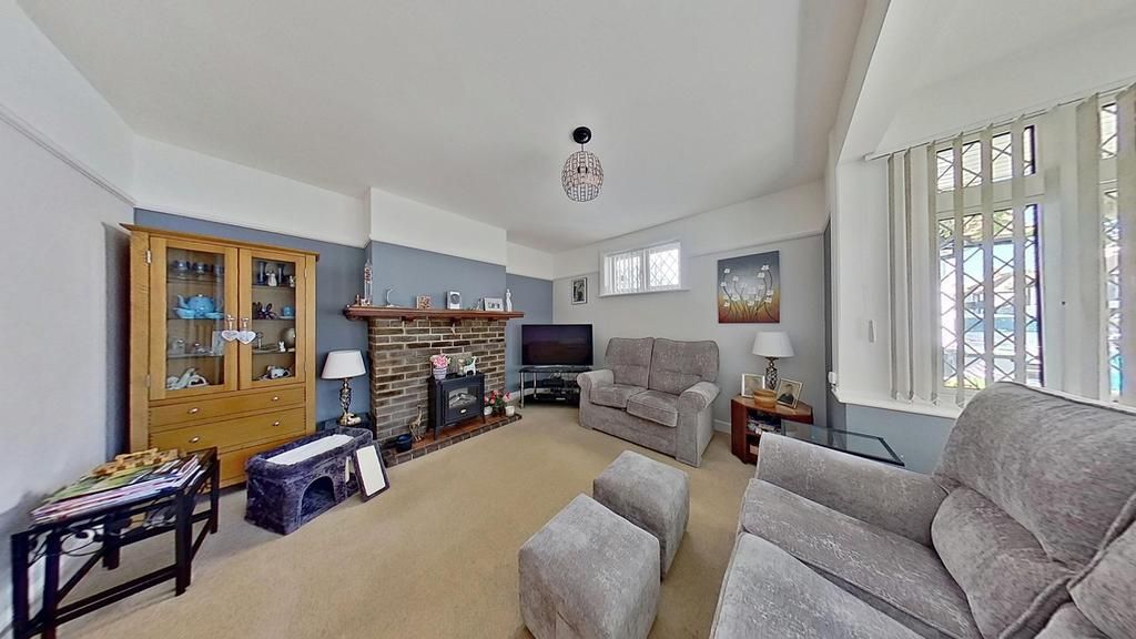 Property photo 3 of 15