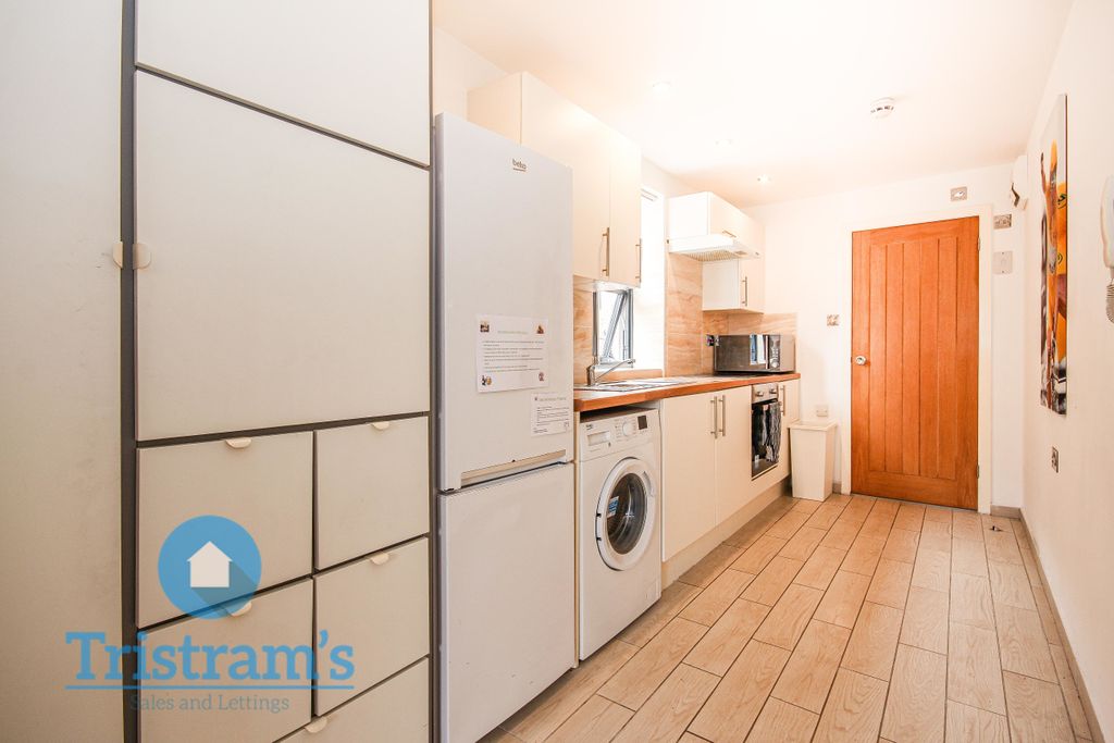 Property photo 2 of 7 Img_4181