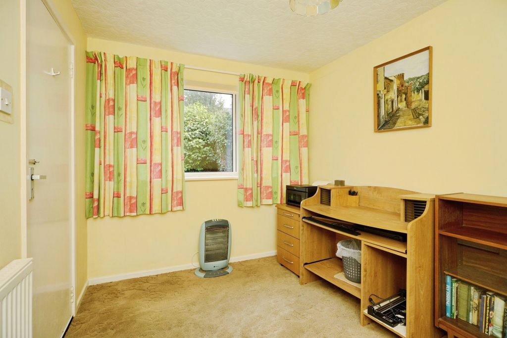 Property photo 3 of 29 Pbox-Img.Jpg
