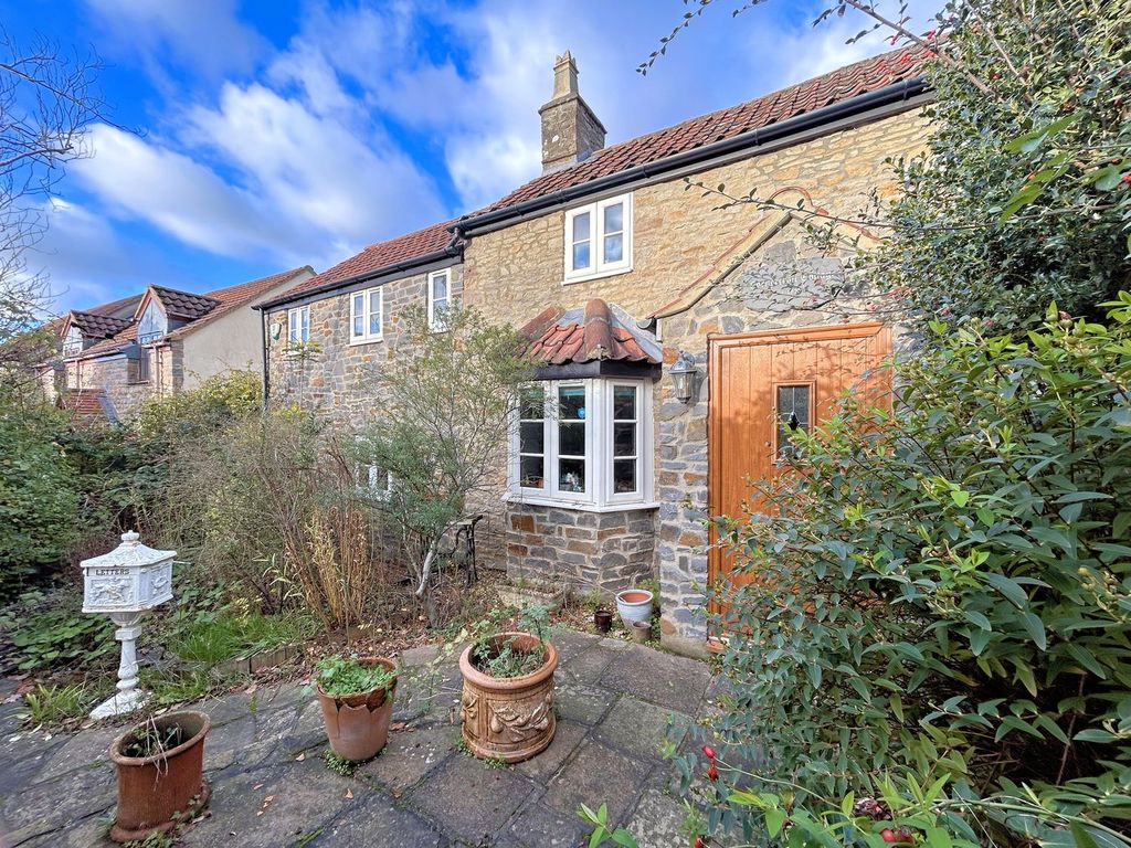 Property photo 1 of 16