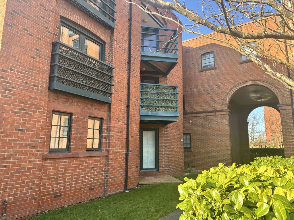 Property photo 2 of 13 Picture No. 04