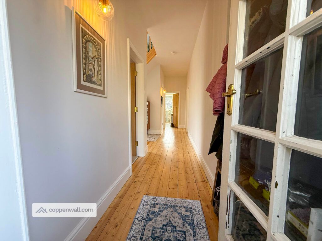 Property photo 3 of 35