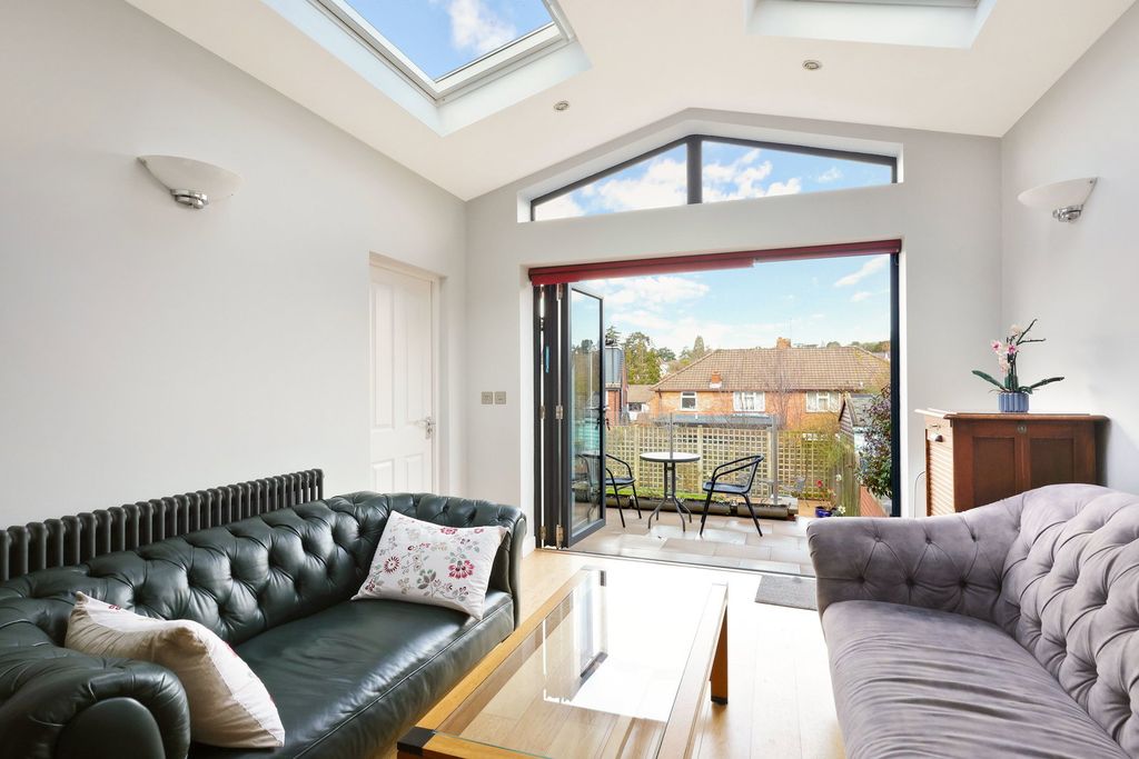 Property photo 3 of 17