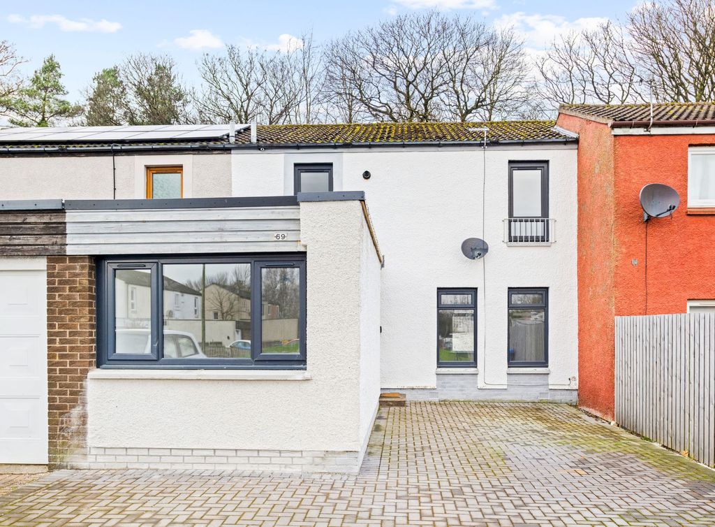 Property photo 1 of 26