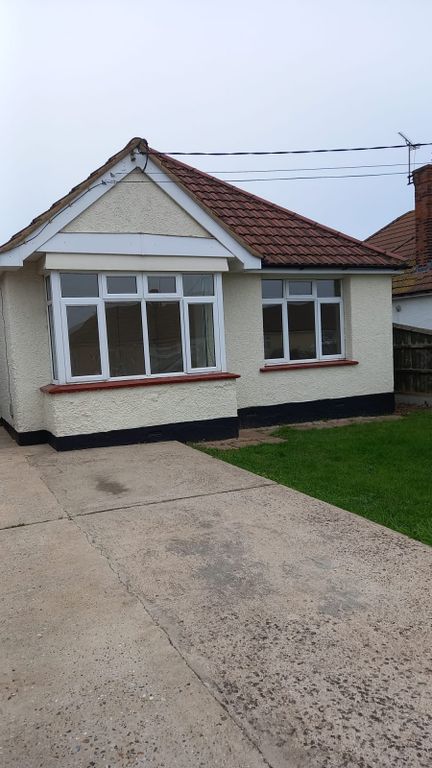 Property photo 1 of 20 2 Bedroom Bungalow For Rent