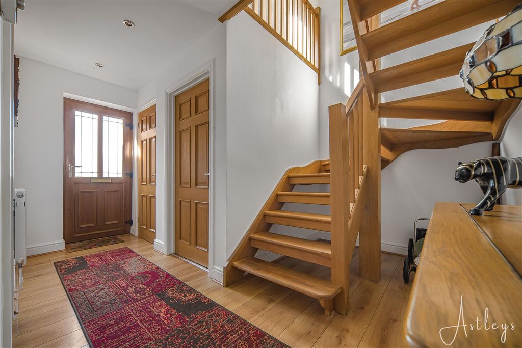 Additional image 7 of 3 bed detached house for saleBack Drive Skewen, Neath SA10