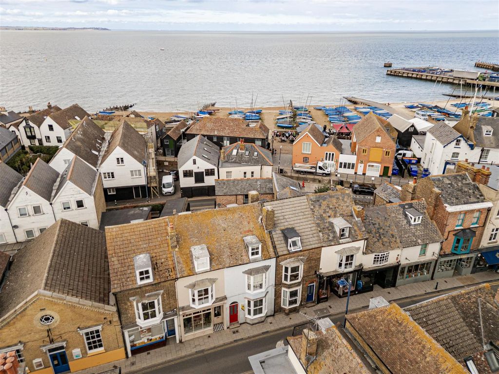 Property photo 1 of 11 L J Imaging-13.Jpg