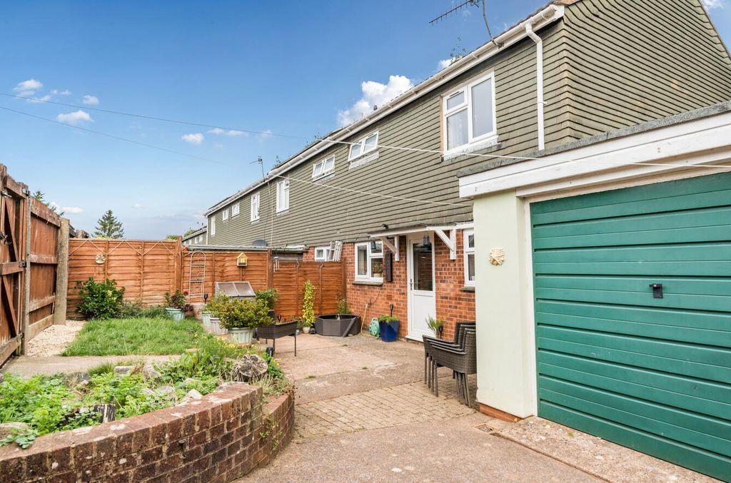 Property photo 1 of 25 Seddons Tiverton