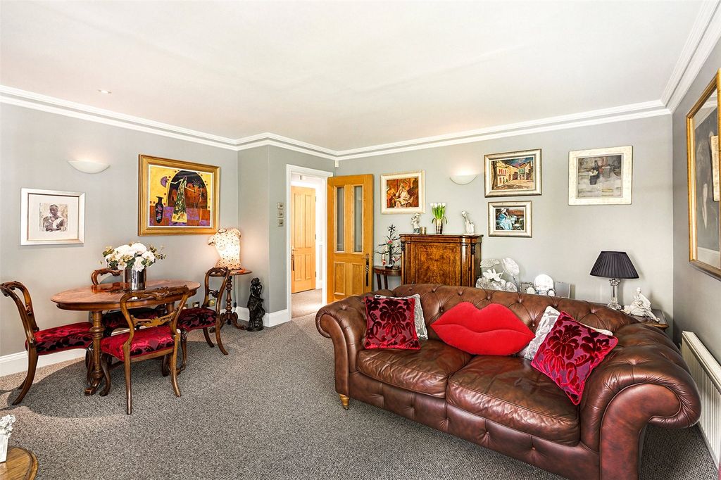 Property photo 2 of 14 Reception Room