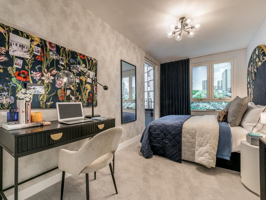 Property photo 1 of 13 Apartment 921 - The Empire Apartments