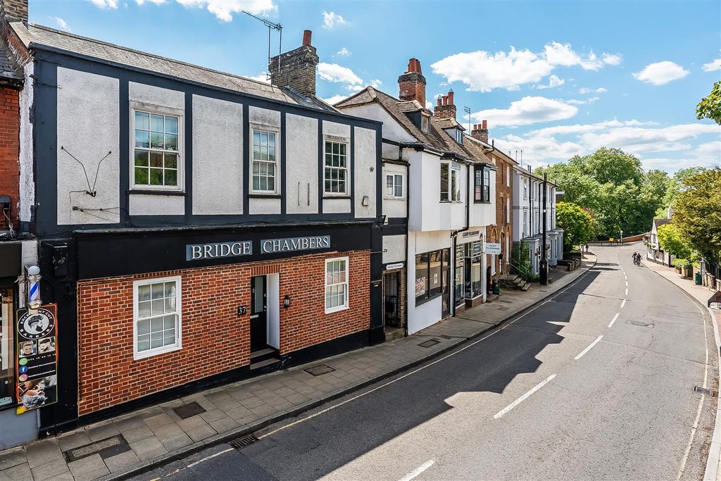 Property photo 1 of 11 37-Bridge-Street-3.Jpg