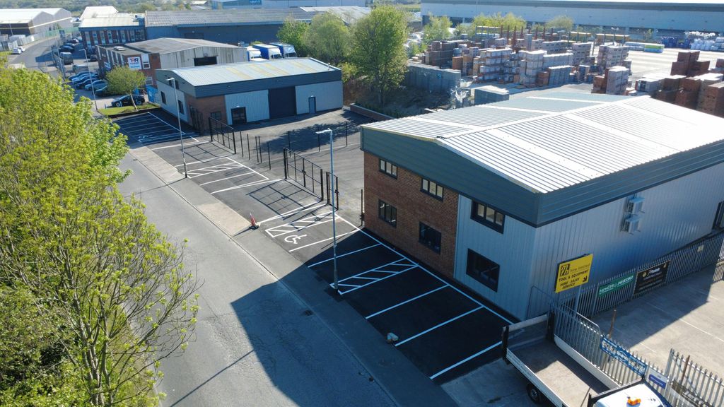 Property photo 3 of 4 Dji_0067.Jpg