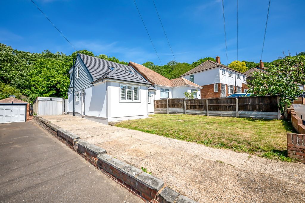 Property photo 1 of 22 5200740