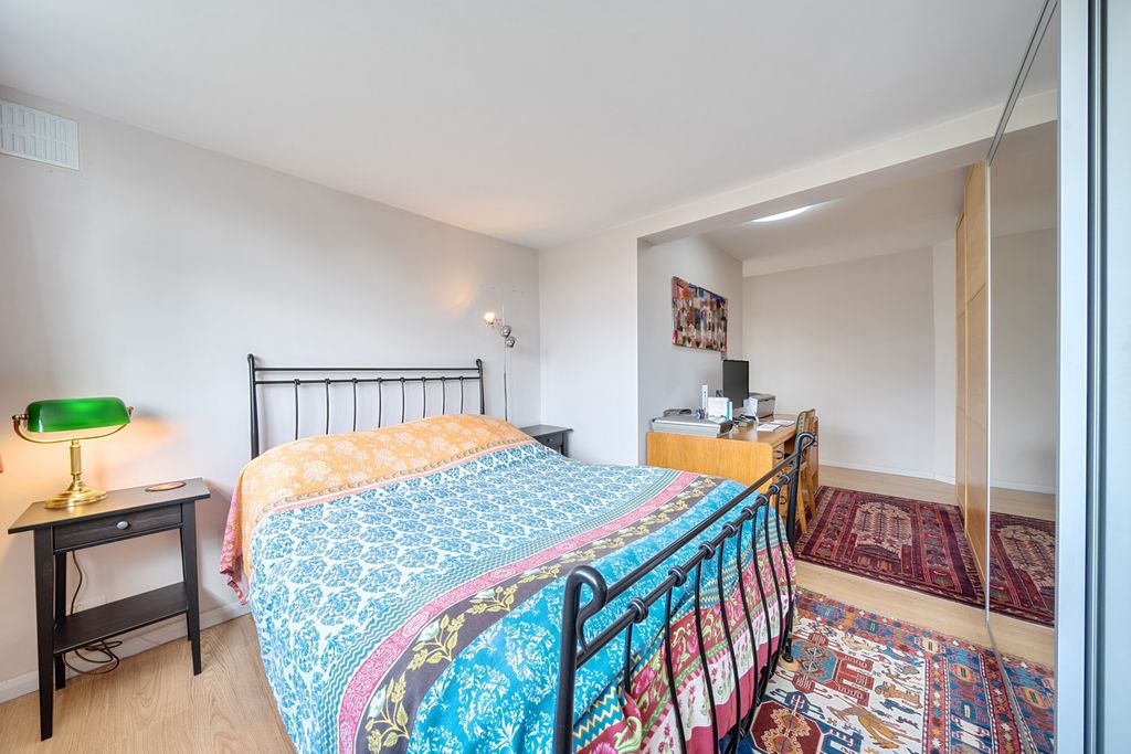 Property photo 3 of 47 1420427-23-69A6F9...