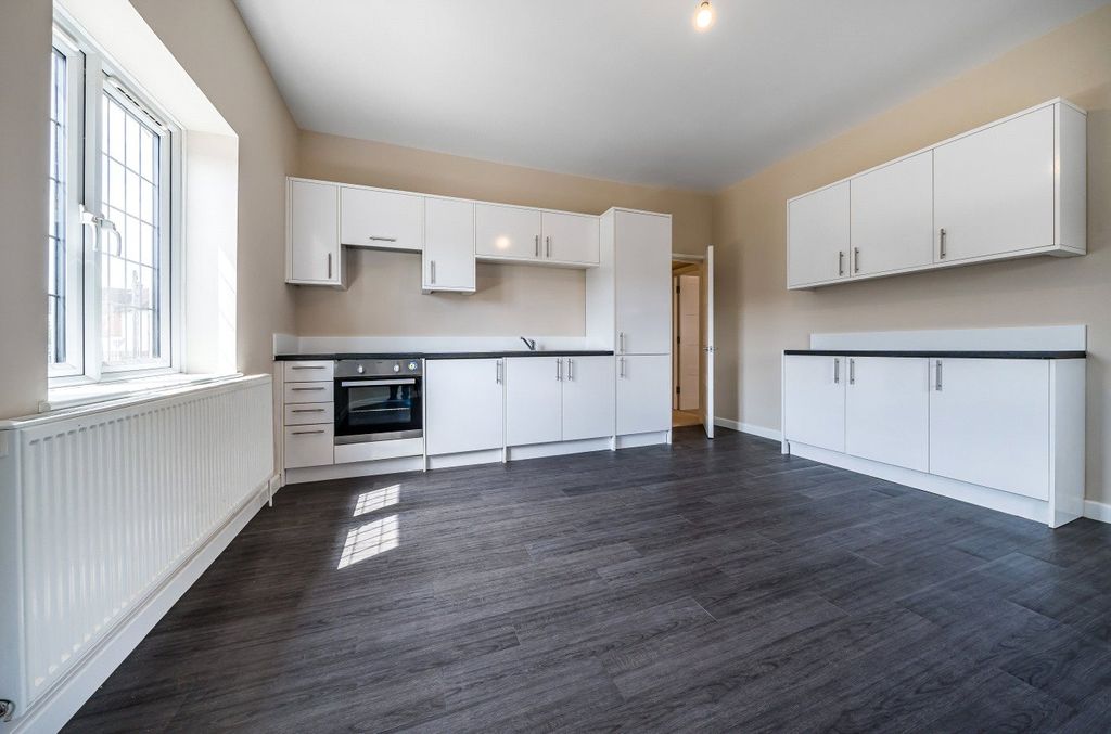 Property photo 1 of 15 Picture No. 05