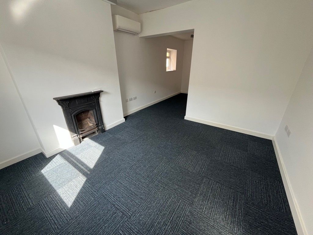 Property photo 1 of 4 Photo 2