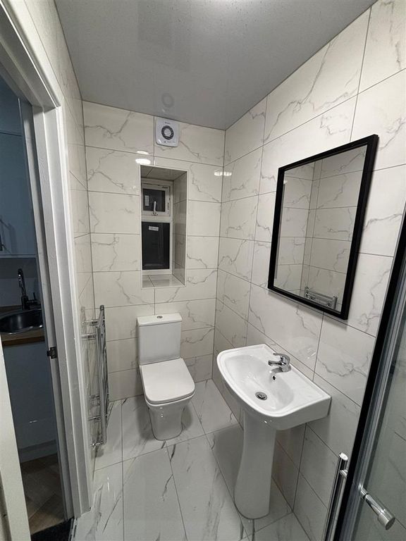 Property photo 3 of 8 Whatsapp Image 2025-11-19 At 11.04.56_06F6114F.Jpg