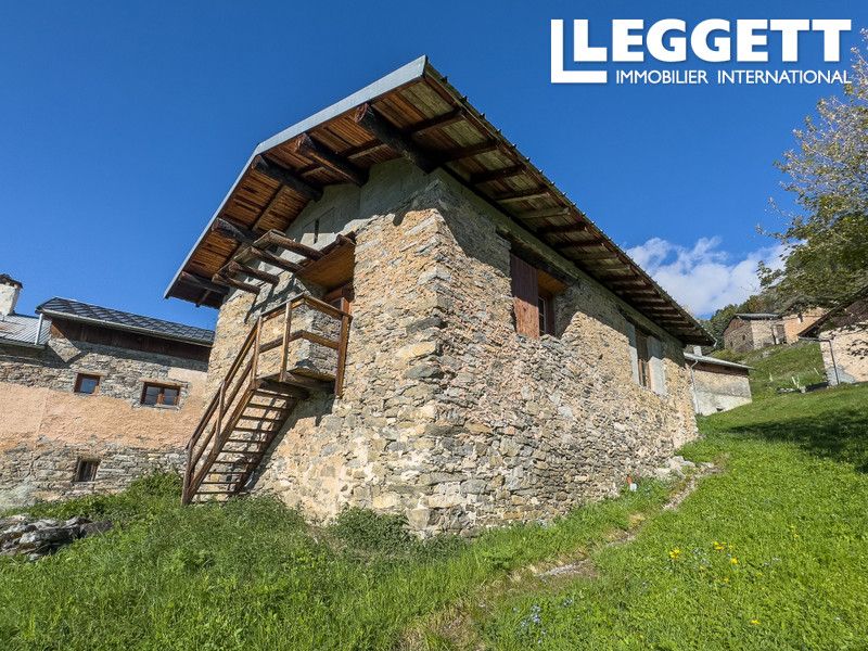 Property photo 1 of 10