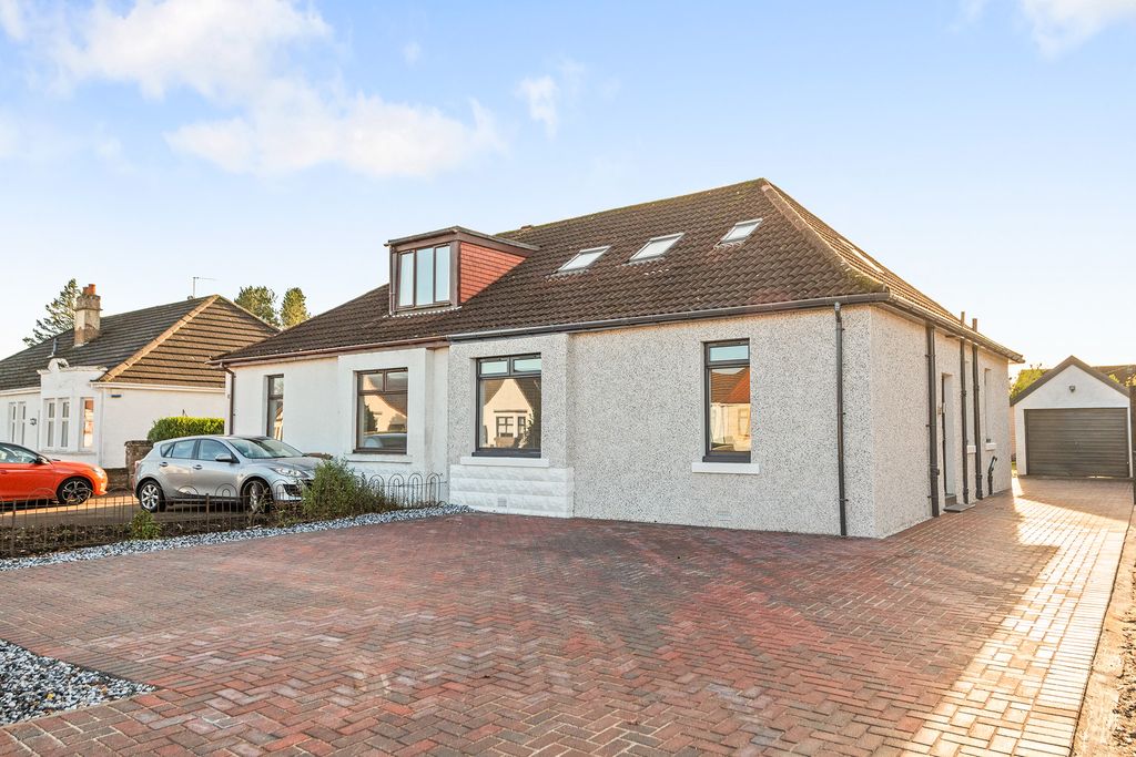 Property photo 1 of 37