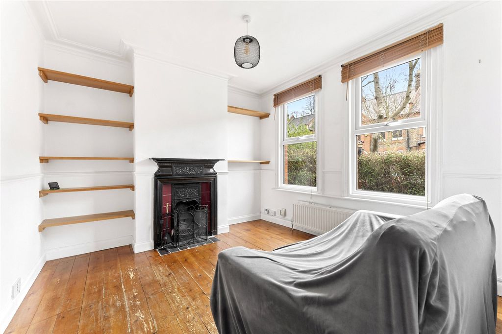 Property photo 3 of 15 Picture No. 04