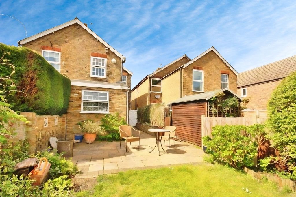 Property photo 1 of 15 Exterior