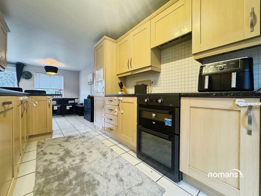 Property photo 2 of 14 Picture No. 06