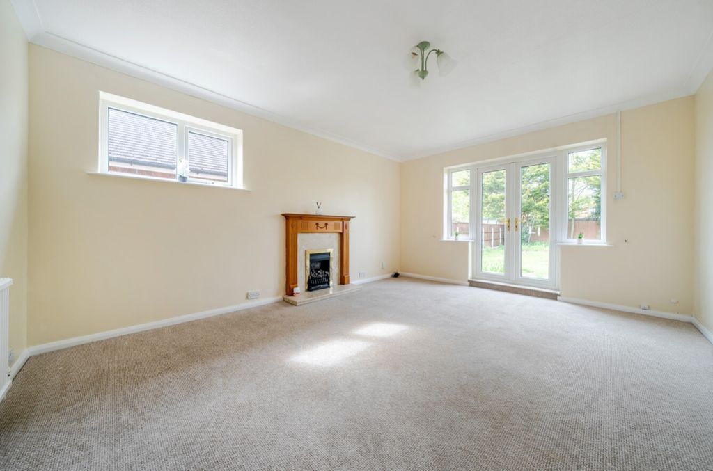 Property photo 3 of 19 1446728-8-69De47Be54Ec9