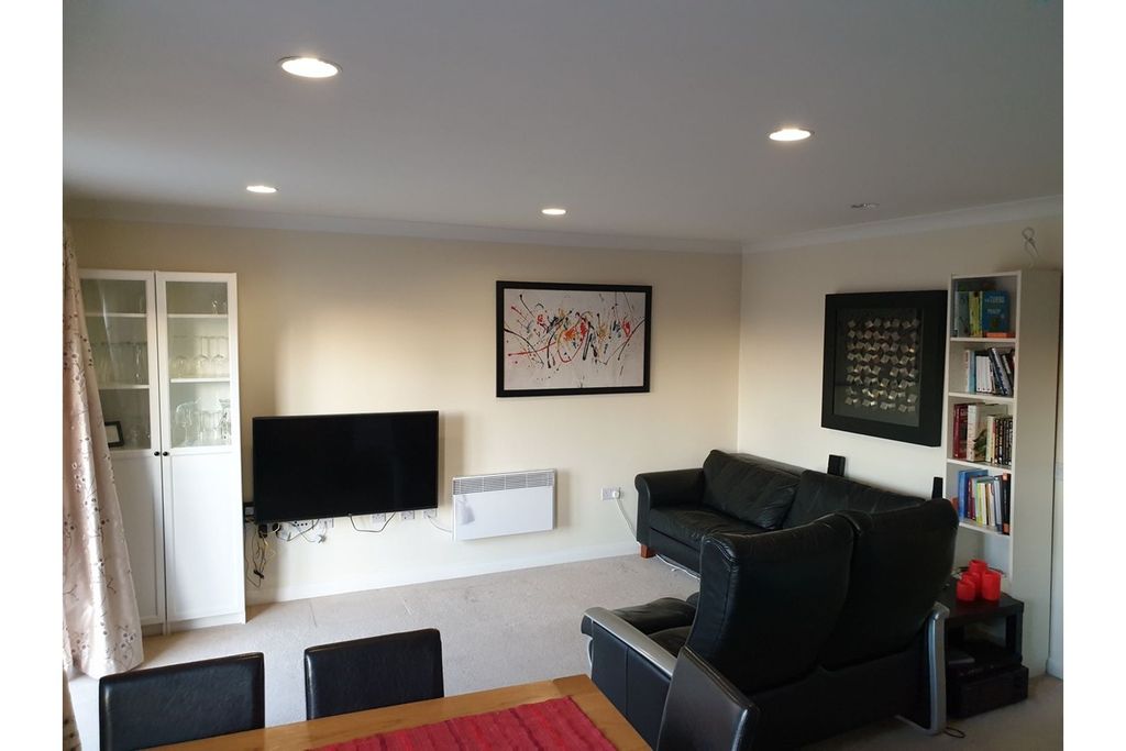 Property photo 2 of 10 Living Room