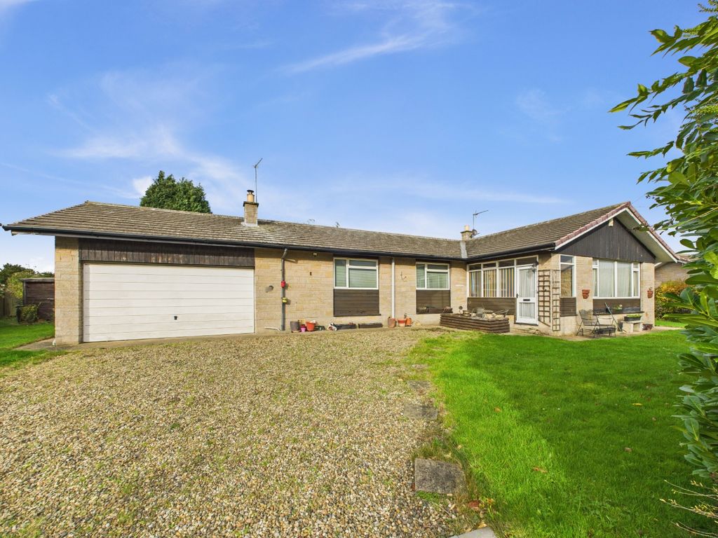 Property photo 1 of 27 4655172