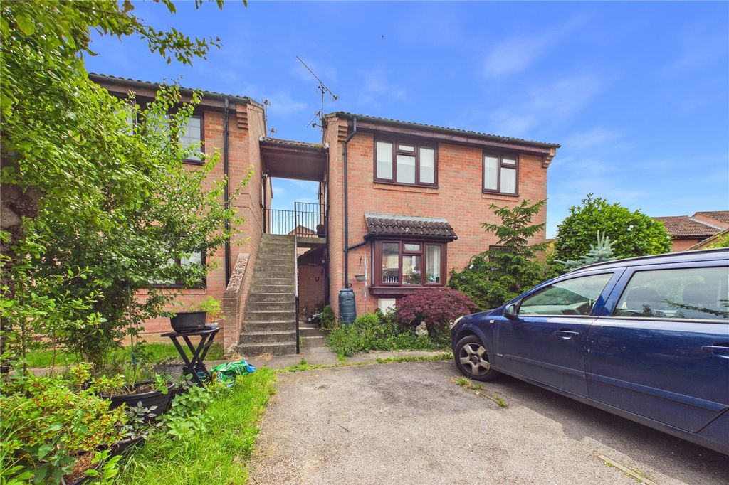 Property photo 1 of 8 Picture No. 11