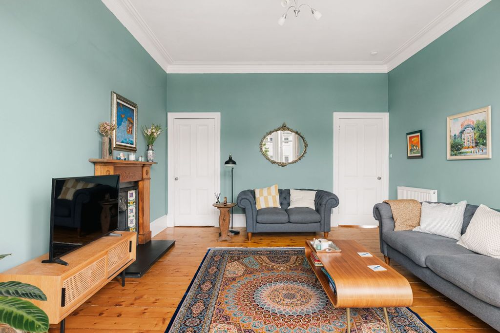 Property photo 3 of 23