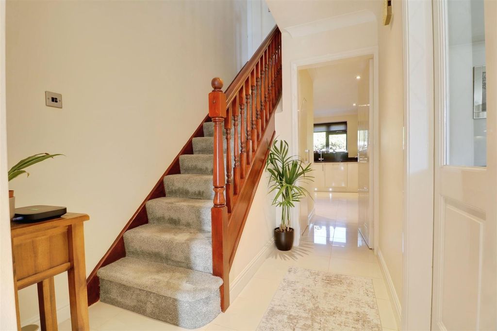 Property photo 2 of 25 8353F1c9-Img_5757-Img_5759.Jpg