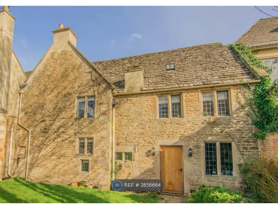 Property photo 1 of 8 External