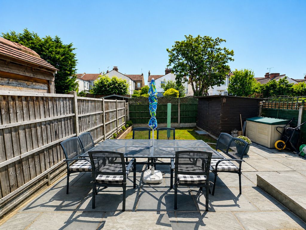 Property photo 3 of 13