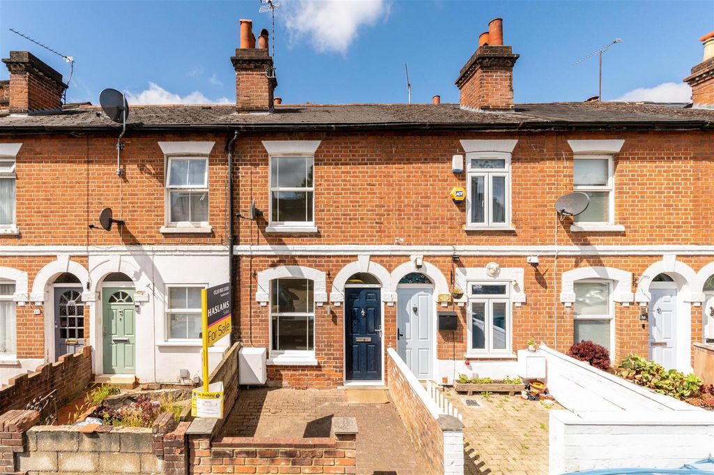 Property photo 1 of 12