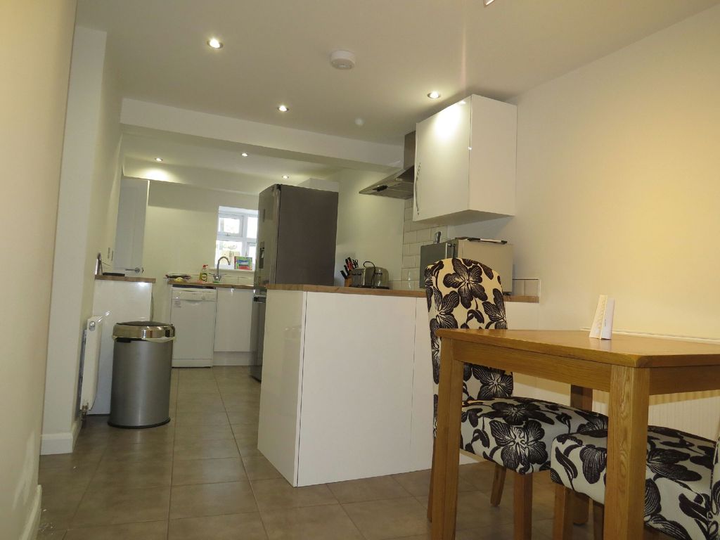 Property photo 2 of 8 Not Specified