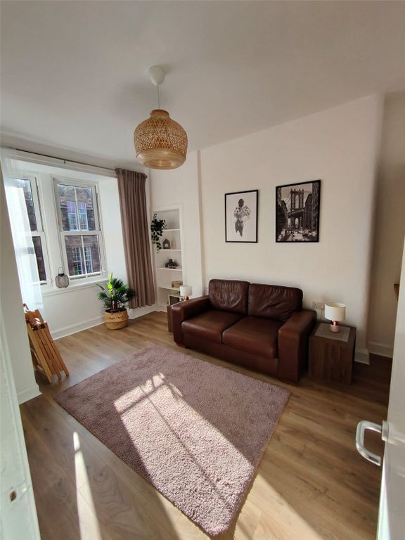 Property photo 3 of 15 Picture No. 13