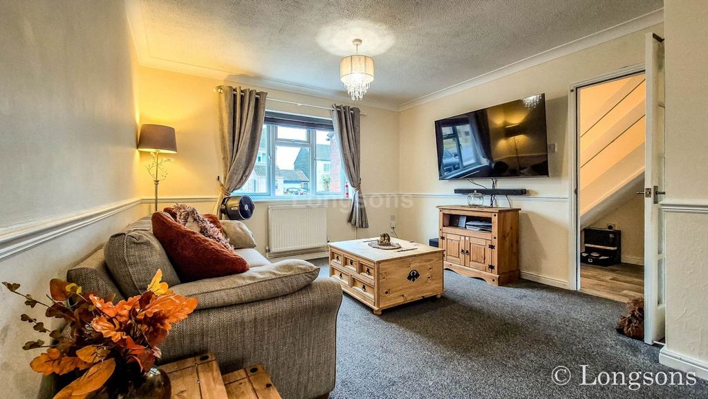 Property photo 2 of 13