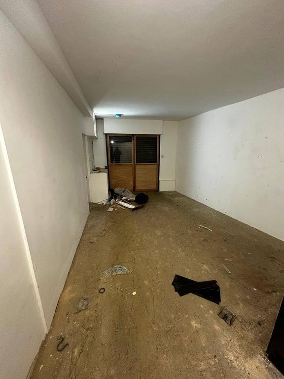 Property photo 3 of 5 Photo 3