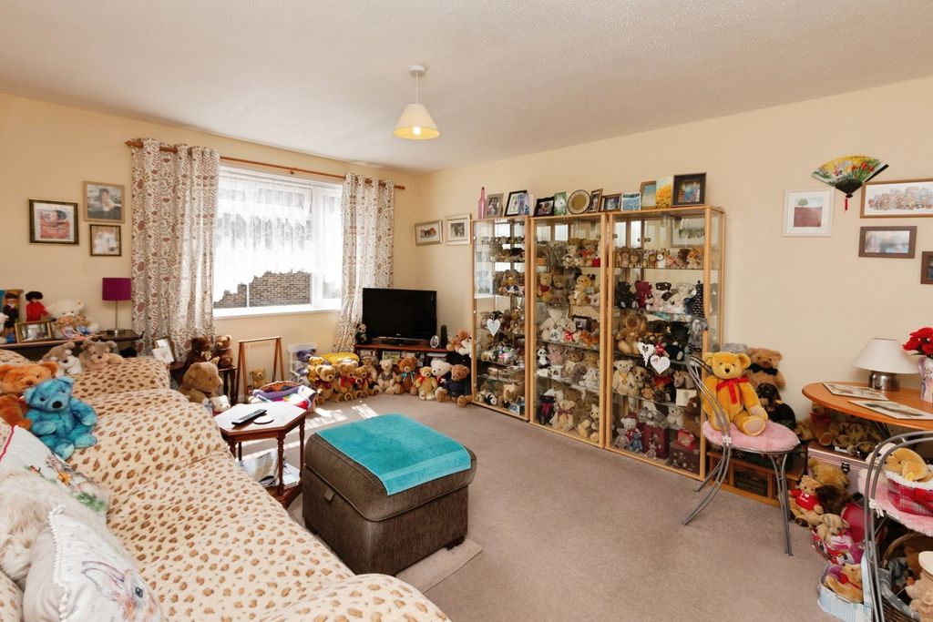 Property photo 3 of 14 Pbox-Img.Jpg